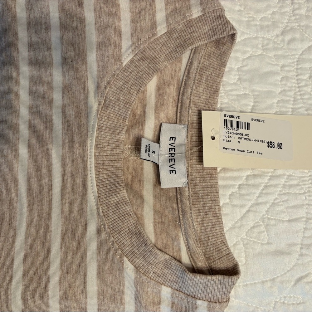 Evereve Peyton Snap Cuff Long Sleeve Tee NWT! - Picture 2 of 5